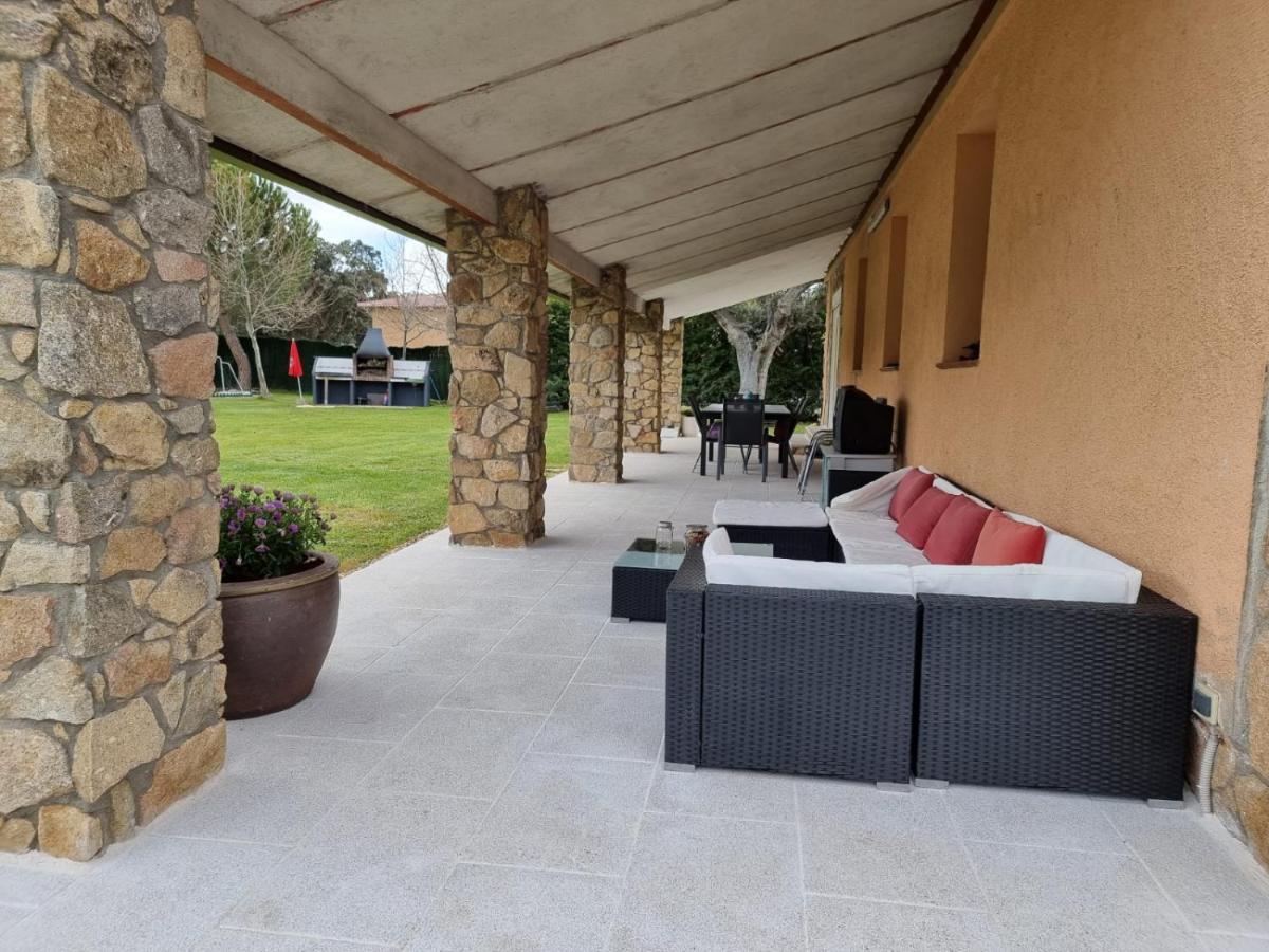 Villa Pancorbo Velayos Exteriér fotografie