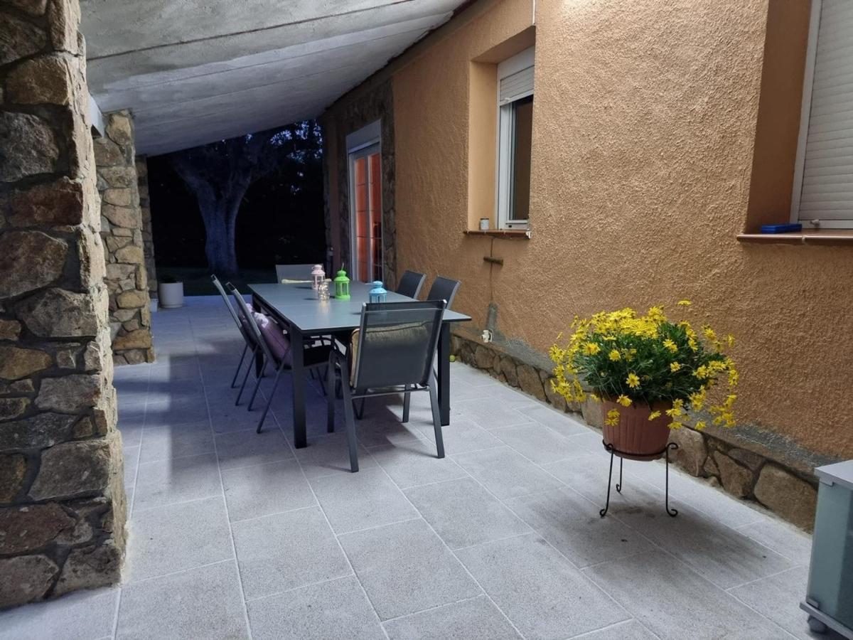 Villa Pancorbo Velayos Exteriér fotografie